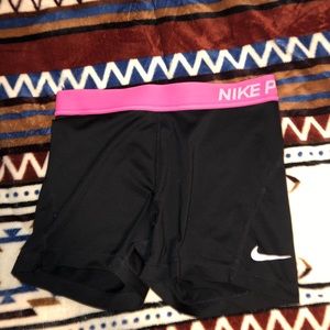 Nike Pro
